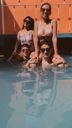 Outdoor pool - LOS GIRASOLES HOTEL (Pichucalco)