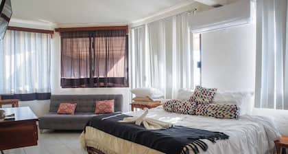 LOS GIRASOLES HOTEL