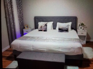 3 bedrooms, iron/ironing board, free WiFi, bed sheets