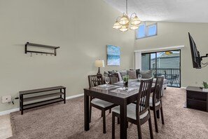 Apartment - Upstay 2BR Family Condo Ventura Golf Country Club (Orlando)