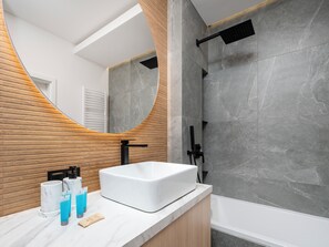 Hair dryer, towels
