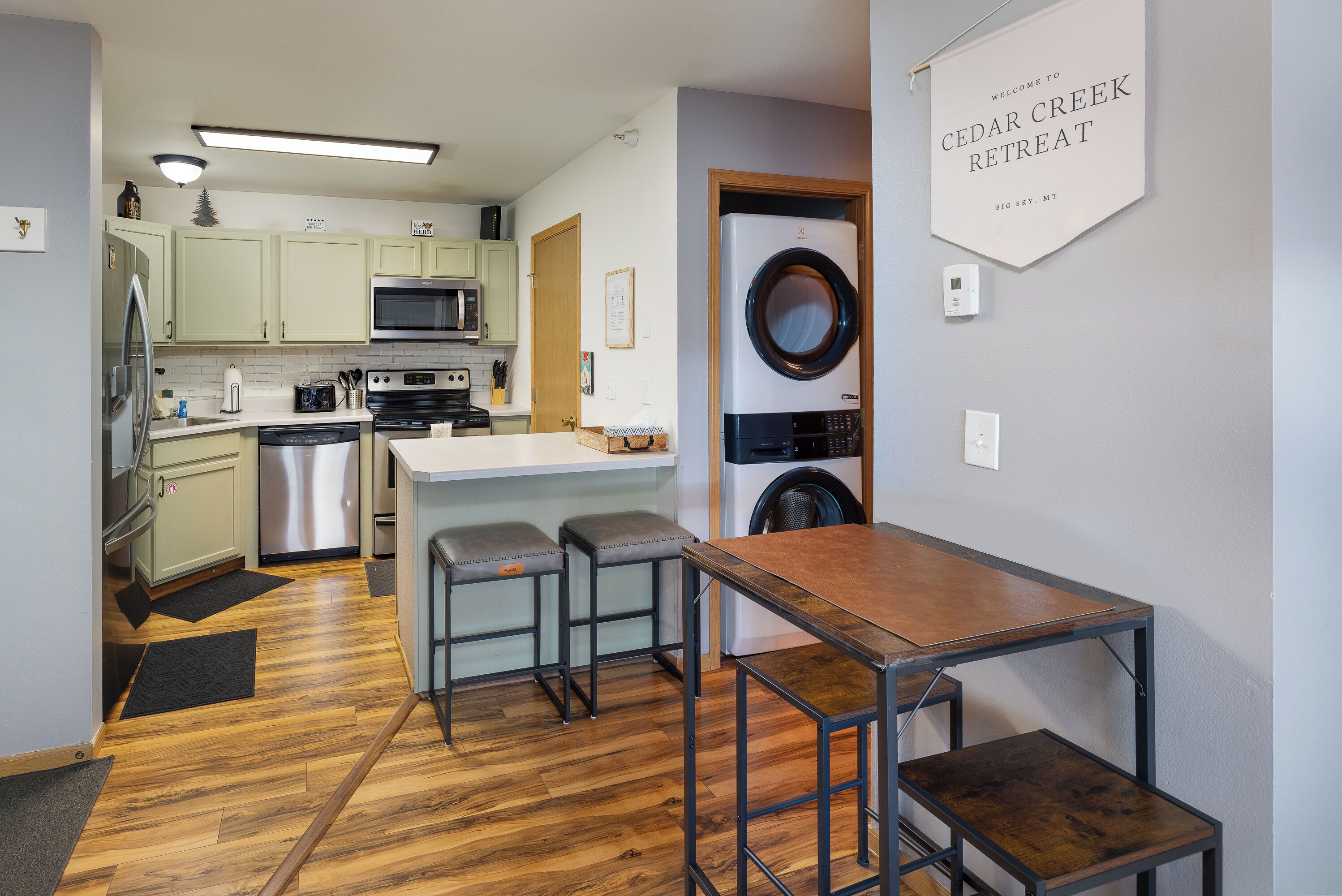 Fridge, microwave, oven, dishwasher