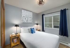 2 chambres, fer et planche à repasser, Wi-Fi gratuit, draps fournis