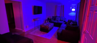 3-bedroom Beach House in Beautiful Charlotte near Beach with AC/Heat and Wi-Fi