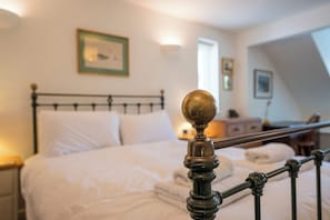 Fer et planche à repasser, Wi-Fi, draps fournis