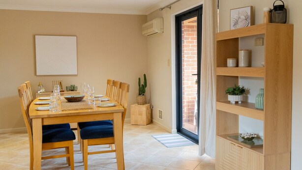 Unclassified image, 1 of 81, button - Busselton Breeze – Family & Pet Friendly in Central Busselton (Busselton)