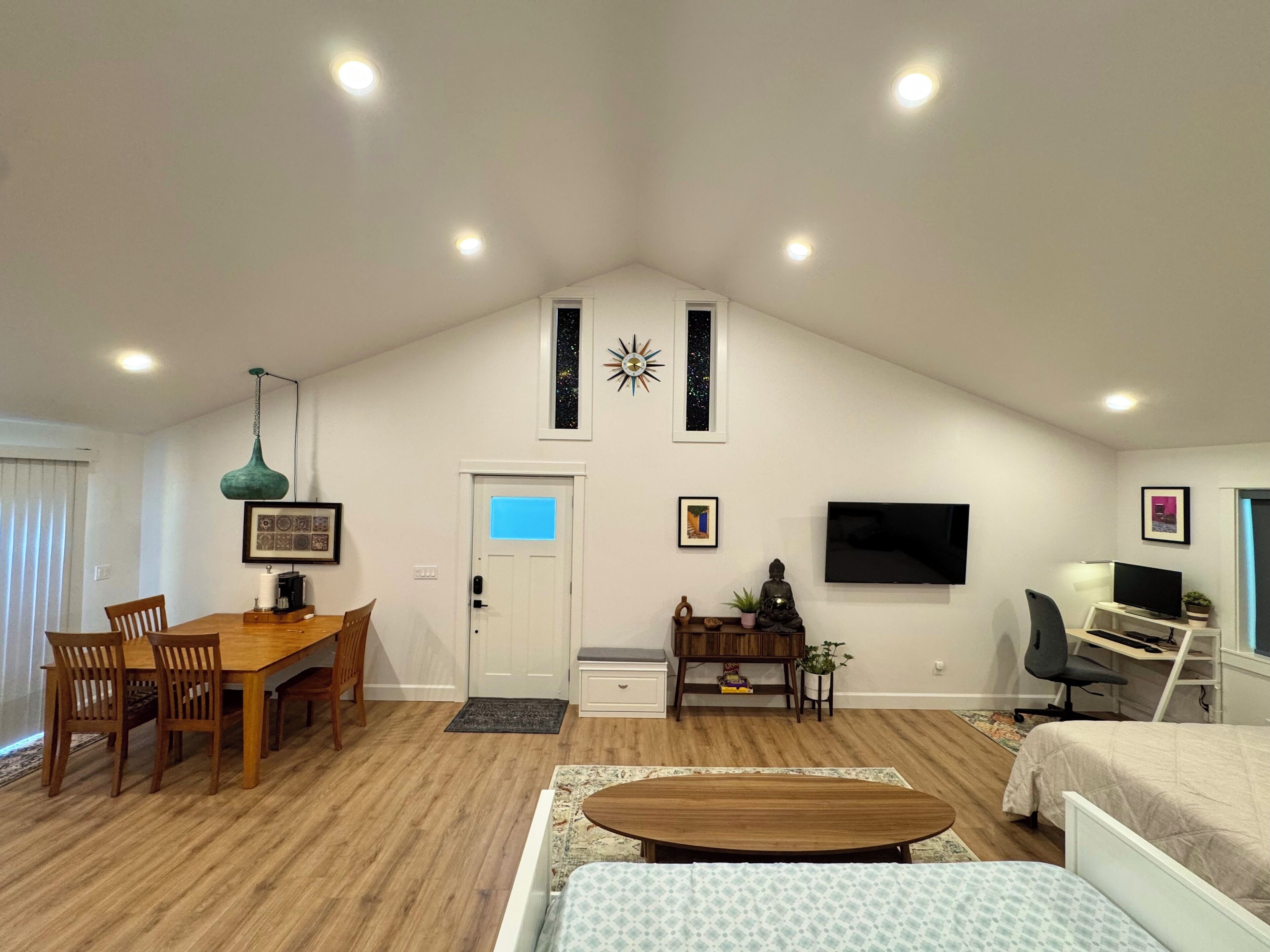 1 habitación, escritorio, wifi gratis y ropa de cama 