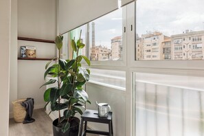 Interior - Rinai - 1 bedroom in Eixample Esquerra (Barcelona)