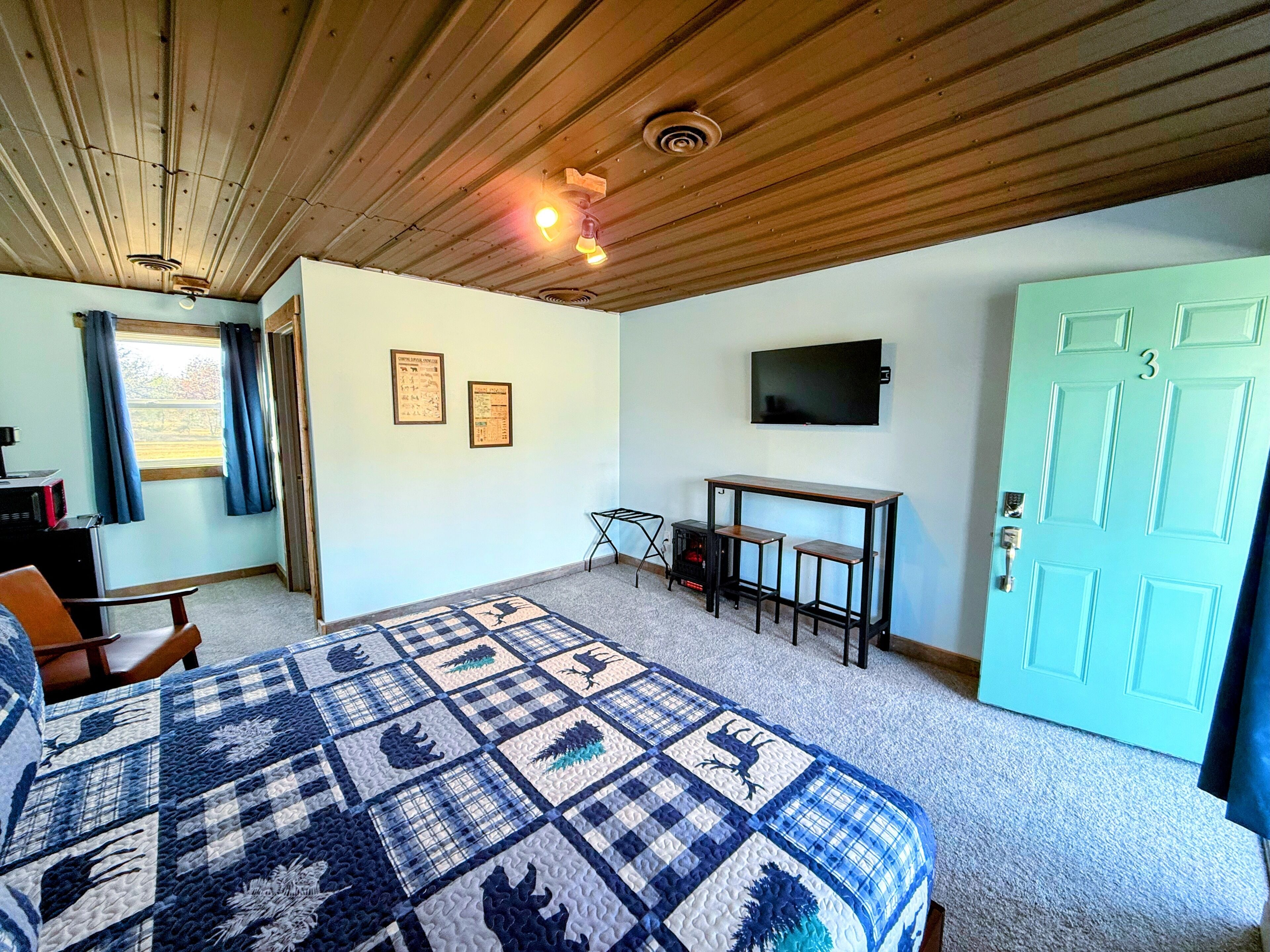 Deluxe Single Room | Free WiFi