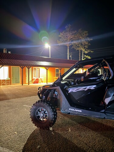 Peninsula Point Lodge