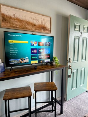 Free WiFi - Peninsula Point Lodge (Rapid River)