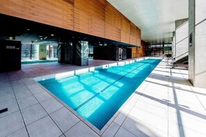 Pool - Prime Central 2BR W/ Views Pool & Gym Near Marvel (Melbourne)