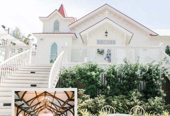 Chapel by the Sea located on HWY 80 - Tybee condo with Rooftop Pool & Walk to Pier (Tybee Island)