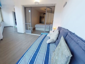 2 bedrooms, internet