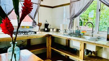 Studio Deluxe, vue jardin | Cuisine privée