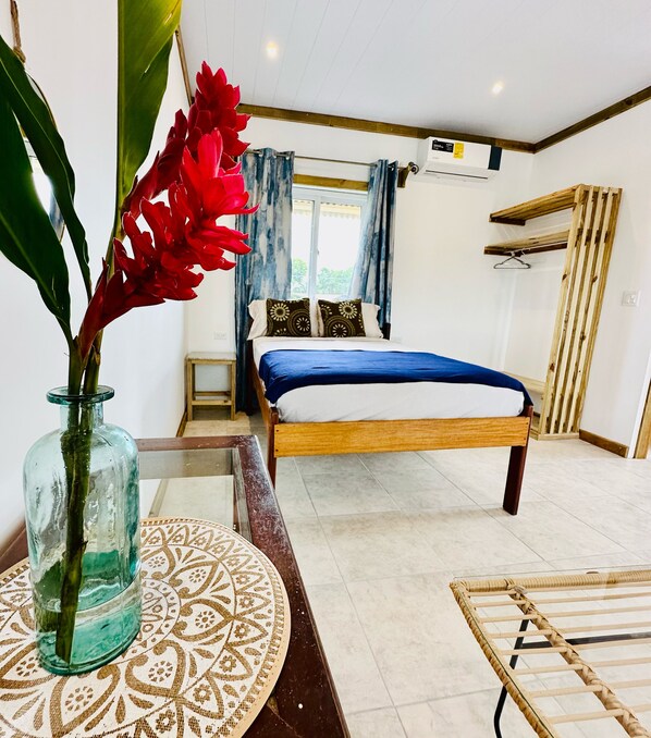 デラックス スタジオ ガーデンビュー | ノートパソコン用作業スペース、WiFi (無料)