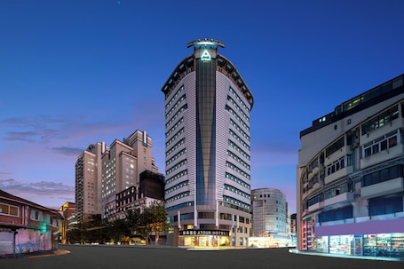Exterior. Atour Hotel People's SquareMetroShanghai