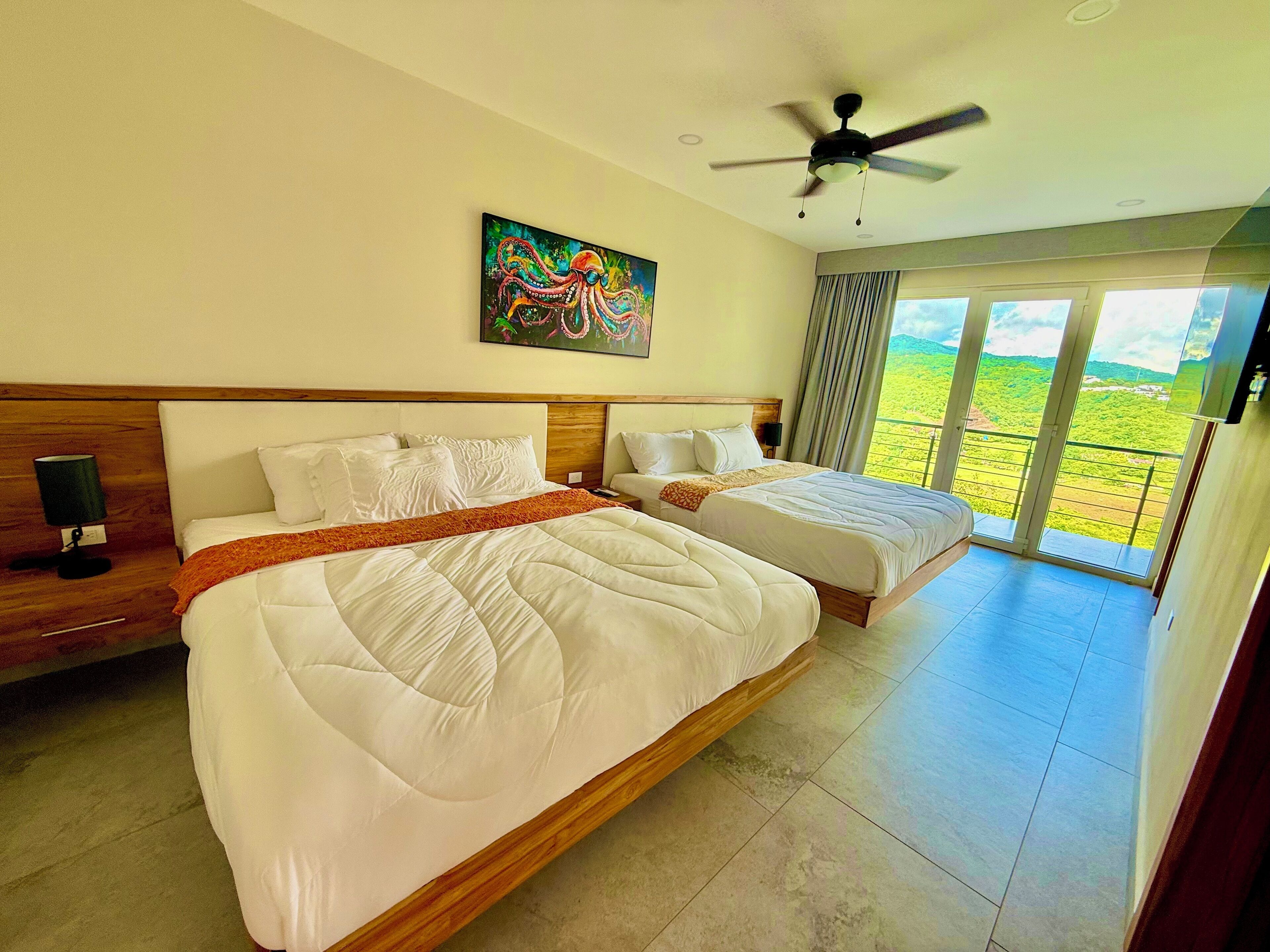 9 bedrooms, in-room safe, iron/ironing board, free WiFi