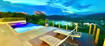 6k Sq Ft of Luxury Mountain Viewâs over the Pacific Ocean in SJDS!