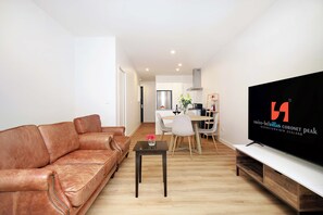 Villa, 2 habitaciones | Escritorio, espacio para trabajar con un portátil, wifi gratis