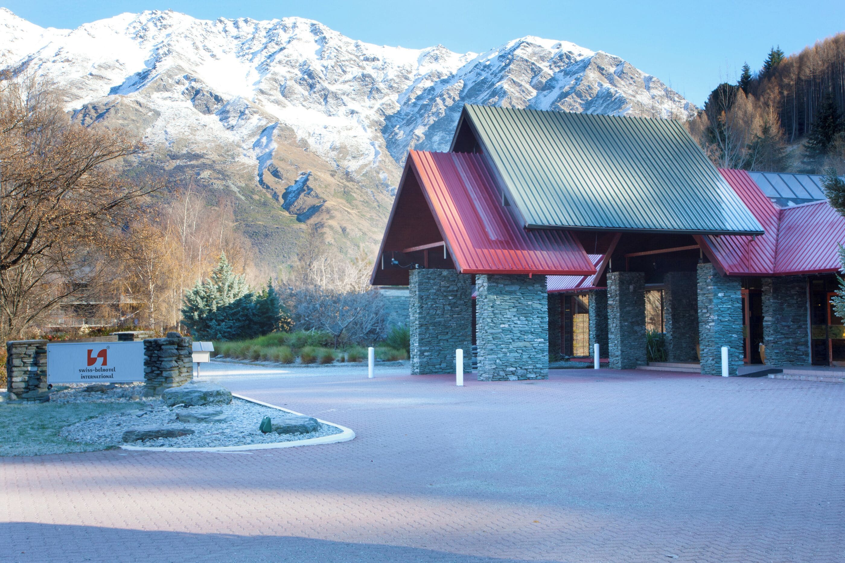 Fachada de la propiedad