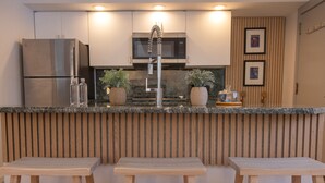 Dining - School 31 Lofts, Gallery:LOFT 646 (Rochester)