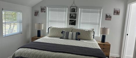 3 quartos, ferros/tábuas de passar roupa, Wi-Fi de cortesia