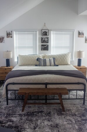 3 bedrooms, iron/ironing board, free WiFi, bed sheets