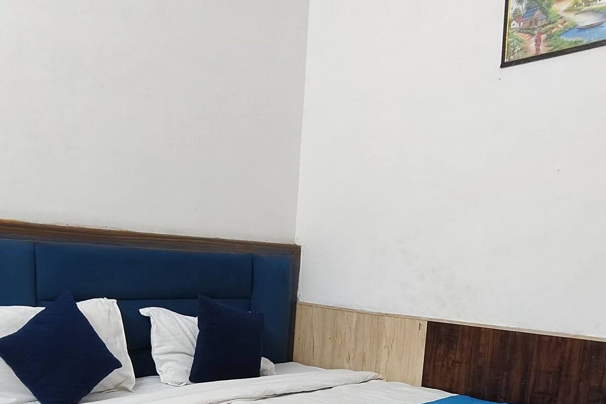 Basic Double Room