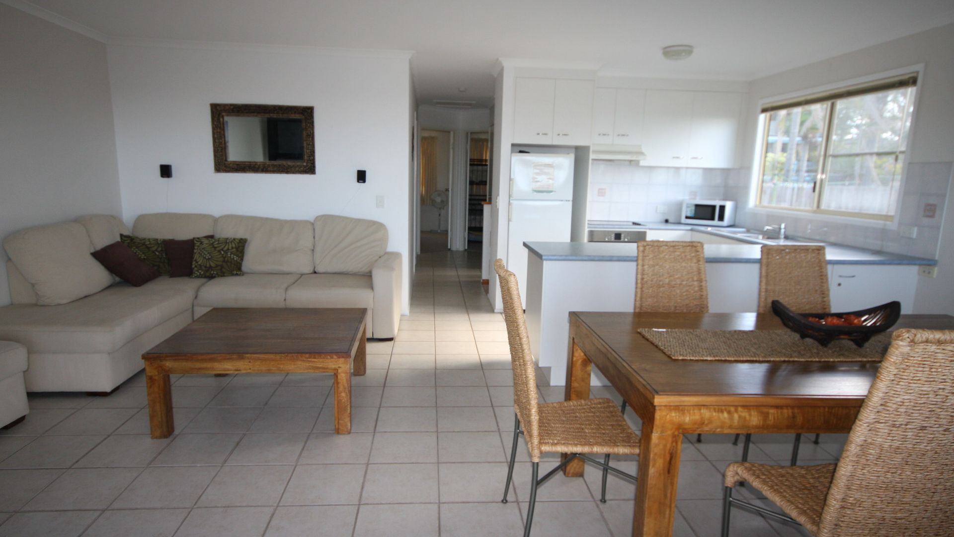 المنشأة من الداخل