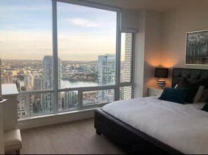 2 chambres, Wi-Fi gratuit, draps fournis