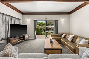 تلفزيون ذكي، مدفأة