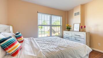 2 bedrooms, free WiFi, bed sheets