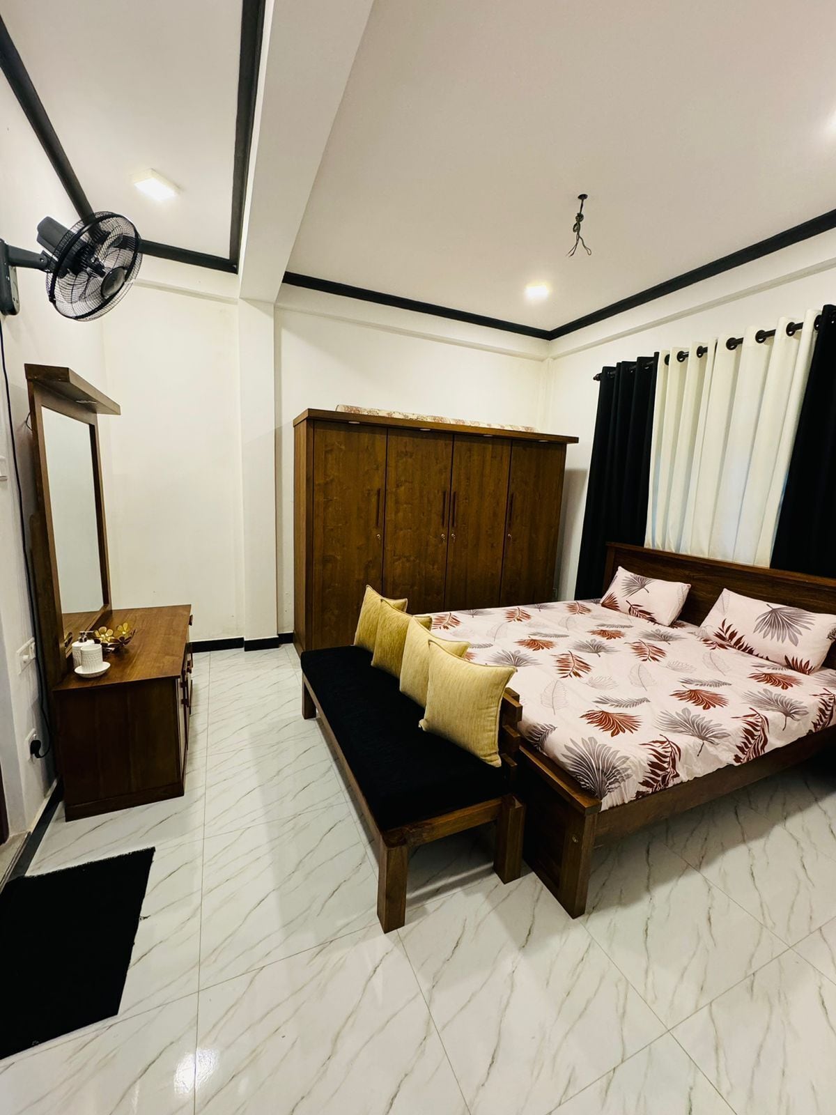 Familien-Doppelzimmer, Balkon, Bergblick