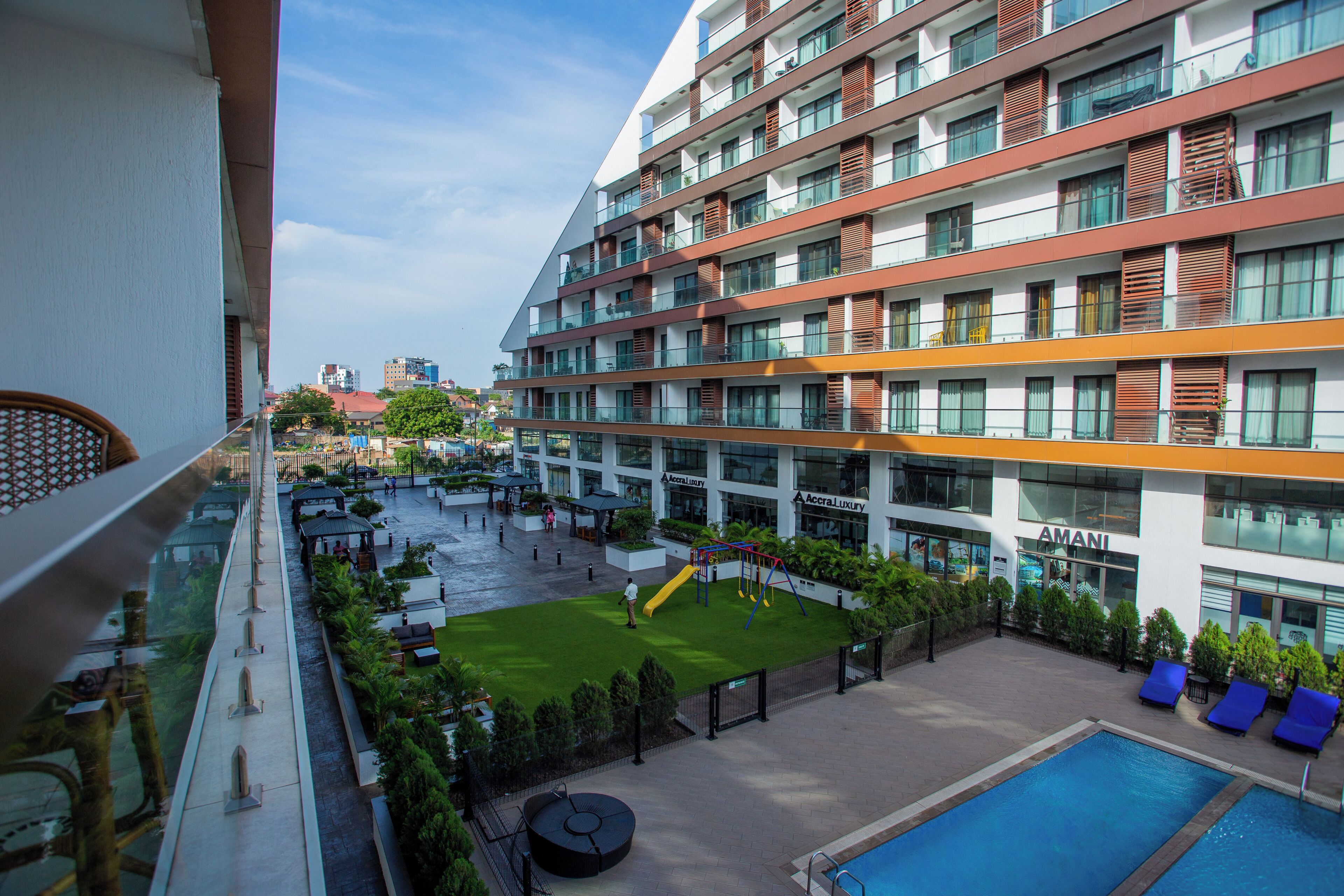 Appartement Luxe, 1 chambre, vue ville | Piscine | 2 piscines extérieures