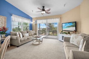 TV - Gulf Sands – 3BR Steps to Pool & Private Beach (Englewood)