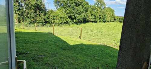 5 Bed House Sleeps 10 - 40 Minutes from Dublin