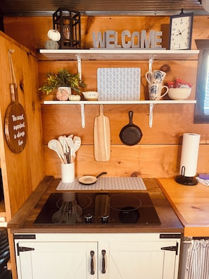 Micro-ondes, plaque de cuisson
