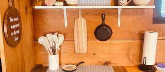 Cozy quiet country getaway just minutes from the Current River