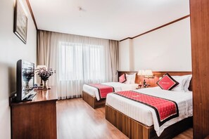 Habitación con 1 cama matrimonial o 2 individuales, vista al lago | Exterior