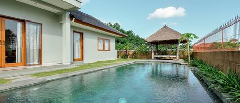 المنشأة من الخارج