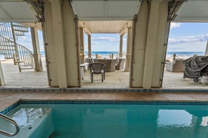 Piscine intérieure, piscine chauffée