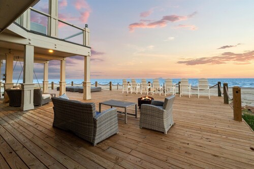 Beachfront | Pool | Sleeps 15