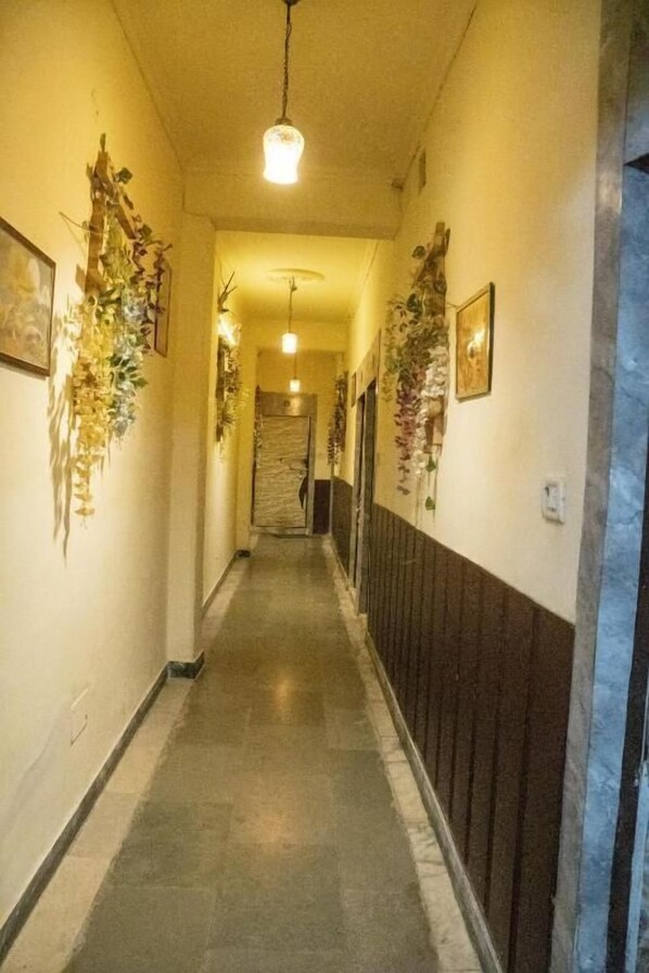 Lobby - Sher E Punjab Homestay (Agra)