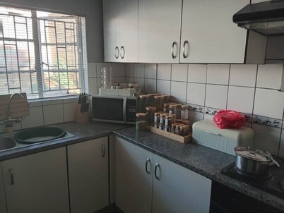 Welcoming Bed & Breakfast with Air Conditioning in the Heart of Windhoek