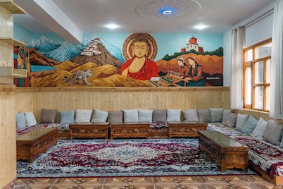 Story Homes- Deluxe Room