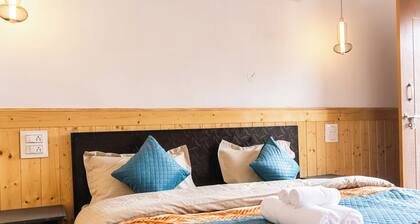 Story Homes- Deluxe Room