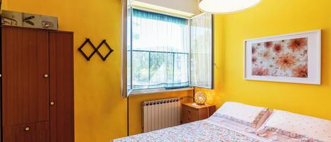 1 室のベッドルーム、インターネット