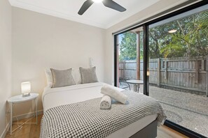 Strykejern/-brett, wi-fi og sengetøy