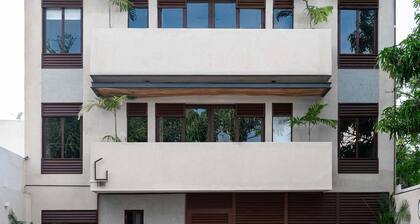 Stylish Double Studio With Equipped Kitchen and Wi-fi